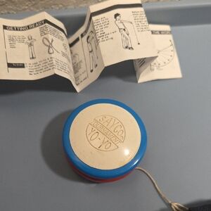 YoYos : Larry Sayco Yoyo